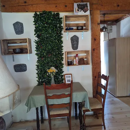 Apartman National Monument *