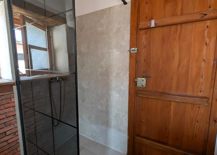 National Monument شقة